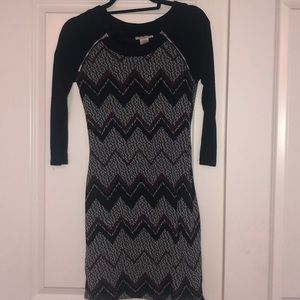 printed long sleeve mini dress